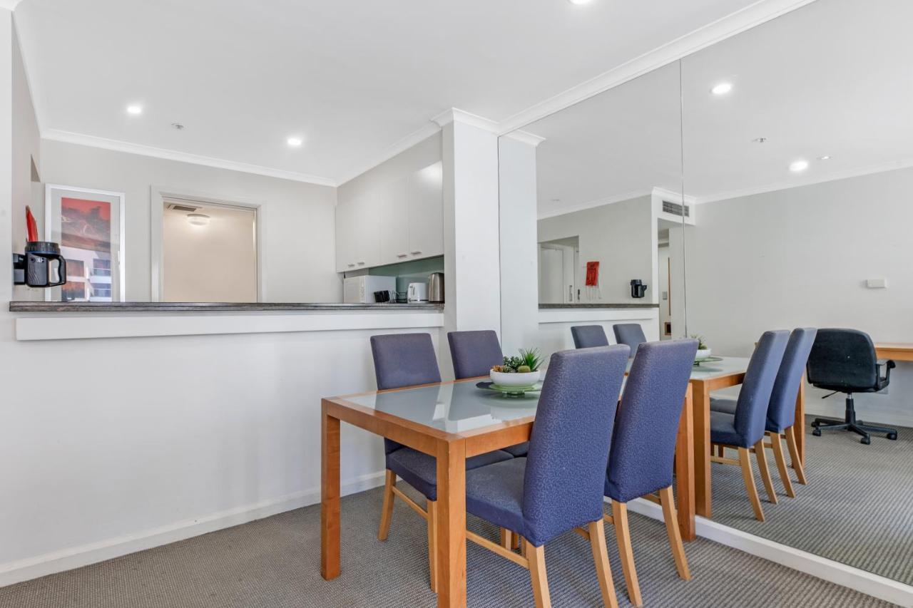 Comfy One Bedroom Apartment In Heart Of The Rocks Sydney Luaran gambar